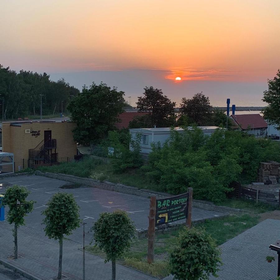 Dom Wczasowy Portowa Przystan 150M Od Plazy Mrzeżyno Εξωτερικό φωτογραφία